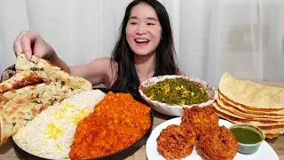 Unbelievably Tasty Chana Masala | Indian Food Mukbang Eating Show | Saag Paneer, Naan & Onion Pakora