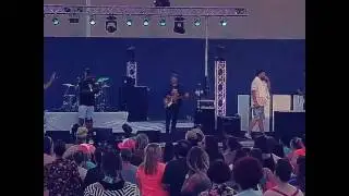 Bad Time for Tea intro at LuLaRoe Convention!