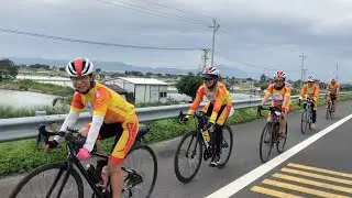 Elderly riders cycle to Hangzhou to welcome 19th Asian Games