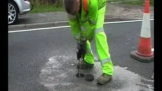 An overview of SolarLite road studs - manual installation