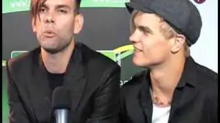 Placebo @ Heineken Open'er Festival 2009, Poland (interview with Stefan & Steve) 1/2