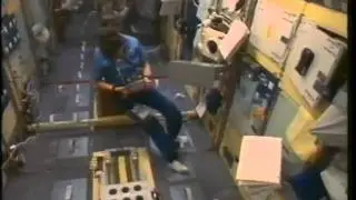 Презентация после полета космического челнока STS-42