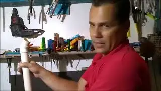 Recipiente dosador caseiro para &aacute;lcool em gel e detergente.