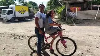🌶️🔥#BOMBAZO 🇱🇷🇺🇸🎇🎇#REAPARECIÓ #IRIS CON ONBLIGO EN SU BICICLETA DESPUÉS DE ESTAR c