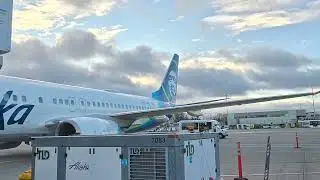 2025-12-17, Alaska Airlines 312 Boarding Announcements | アラスカ 312 搭乗口 ご案内アナウンス