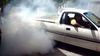 vg commodore ute burnout baking it up in second