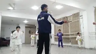 Karate Class Day 2 🥋🥋 || Practice session || By @SenseiBikuChandravanshi @fitzenkarate6205
