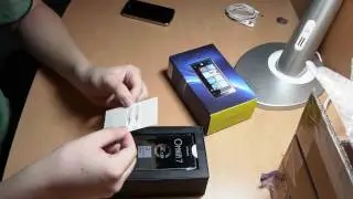 Samsung Omnia 7 Unboxing and Hands-on