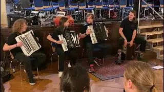 OUT OF DUNGEONS - Terra Titanic (by Peter Schilling) unplugged beim Jahreskonzert von Rhythmus 2000