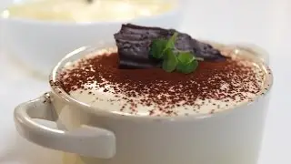 De Garde van Gert met Roger van Damme - Tiramisu met witte chocolade