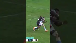 When Aphelele Fassi hears Canan Moodie is faster than him in a 100m sprint... 🥶 #rugby #sports #urc
