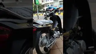 HONDA Dream 2022