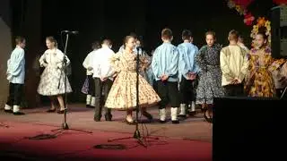 Detský folklórny súbor Vločka - Beseda (Deň žien 2017)