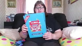 Coles Little Shop collection - Opening the packs