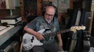Woodcraft electric guitars AmpMaster 4 P Bass short scale 30