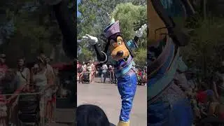 Disney Magic Happens Parade 2024 #goofy #magichappensparade #disneyparades