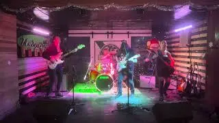 Odd Man Out &ldquo;Murder bitch&rdquo; (live at Underground Lounge 12/12/25)