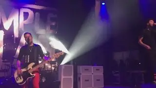 Simple Plan - Welcome to my Life (live in Venaria Reale 2016)