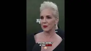 Elizabeth Perkins: 10 Weird Facts You Didn't Know!