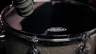 Пластики для барабанов Evans: Black Chrome Tom Heads