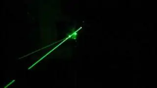 Viper 125mw Green Laser Beam Demonstration