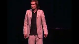 Hans Teeuwen - Industry of Love - Snelkookpan