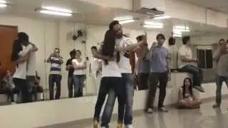 Zouk - Step de Introduc&atilde;o com Caminhada 001