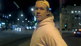 VAIHDETAAN JUNAA JOKAISELLA ASEMALLA // Oiva - Voittajat Palkitaan (virallinen musiikkivideo)