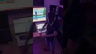 Lasa un comment si un follow daca vrei sa auzi piesa asta sau daca iti place rapu’ 