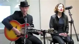 Ash Koley - Don't Let Your Feet Touch Ground