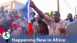 Thousands Angrily Protest France's Control in Mali Burn French Flags as they Cry in Rage