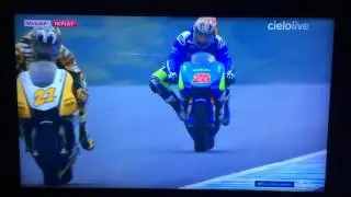 Caduta Maverick Vi&ntilde;ales Motegi 2015.Crash Maverick Vi&ntilde;ales
