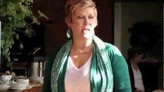 Kay Wallace On Customer Service & Social Media In Ventura County