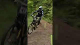 Austin Dooley is flying through these turns like it's nothing 🤯 #MonsterArmy #MTBLife