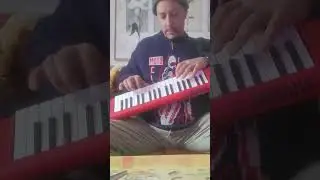 TEMA DE M&Uacute;SICA ELECTR&Oacute;NICA ,(Que ponen en la Loca FM ✋️😉💪😘😀✋️✌️💪✋️😉💪🙏😈🙏💪😘&hearts;️🔥🎶🚘🎧🎹💪✌️☕️✋️😉💵💵💪✌️🎹✋️😉👑