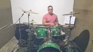 Aluno Felipe tirando 5&deg; ritmo de pop rock 🥁 🥁