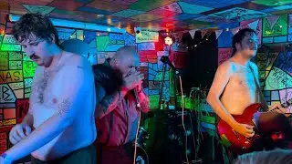 SLUSH 1 (day 2): Getdown Services + The Family Battenberg + more