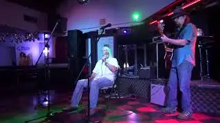 Tuesday Open Mic at Intimo lounge hosted by John Clifton 00009