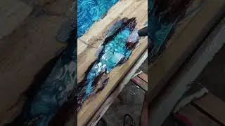 Tables en epoxy crystal et bois Mahogany 0610819192