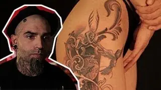 Milano city tattoo - Clod the Ripper tatua l'orologio del futuro