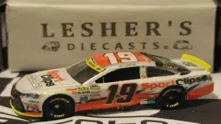 Custom NASCAR Die-Cast Review: Carl Edwards 2015 Sport Clips Chase Car 1:64