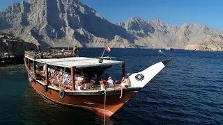 Dhau Tour durch den Fjord Khor Ash Sham mit Delfine Beobachtung bei Khasab - Oman