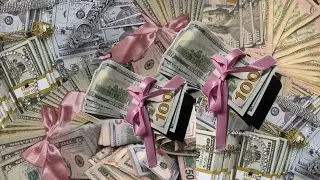 💸money grows on trees🌳