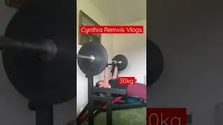 BENCH PRESS 30kg #fitness #shorts
