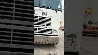 95 international cabover #impressed #trucking #truckingindustry #international #cabover