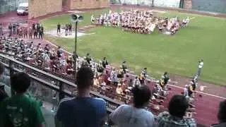 Disfida dei Trombonieri 2013 - Ingresso in campo degli 8 Casali