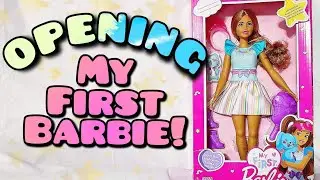 OPENING MY FIRST BARBIE DOLL & FASHION PACK! Unboxing & Honest Review!