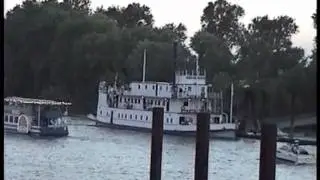 Water travel on the Sacramento River.wmv