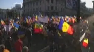 Protest in Romania against new COVID curbs