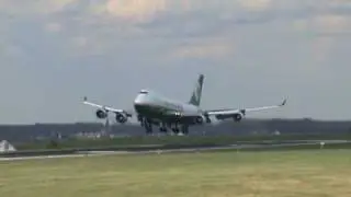 Boeing 747 Eva Air Cargo Landing at Brussels Airport